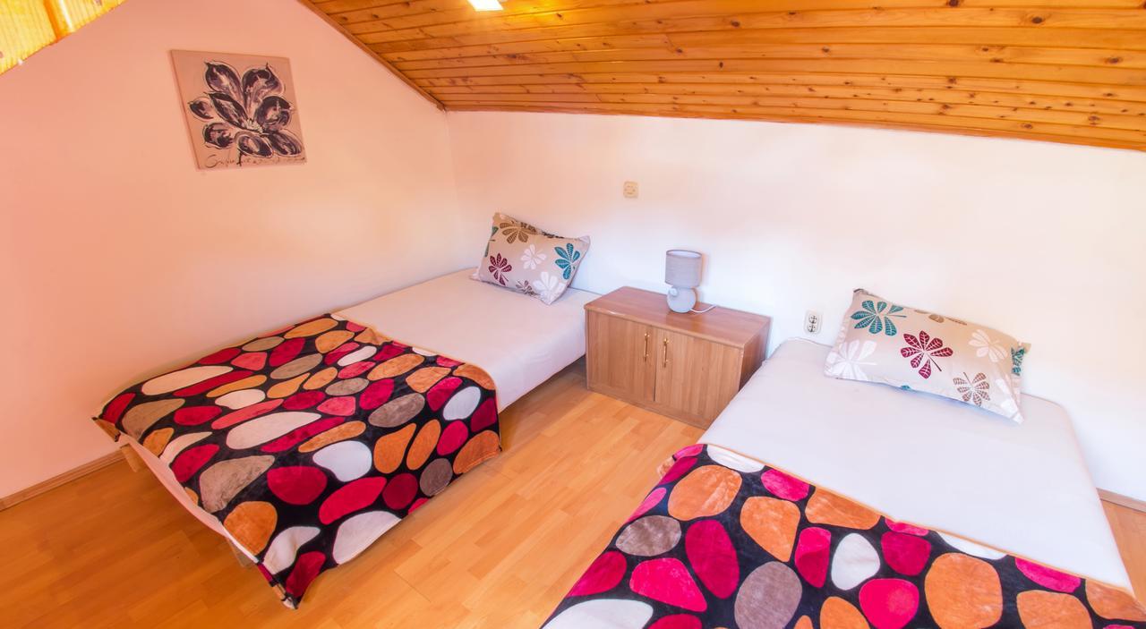 Apartment Tiger Lily Мостар Экстерьер фото