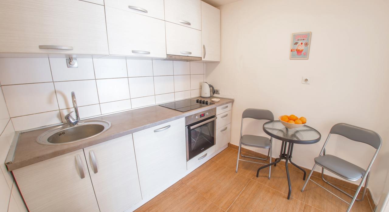 Apartment Tiger Lily Мостар Экстерьер фото